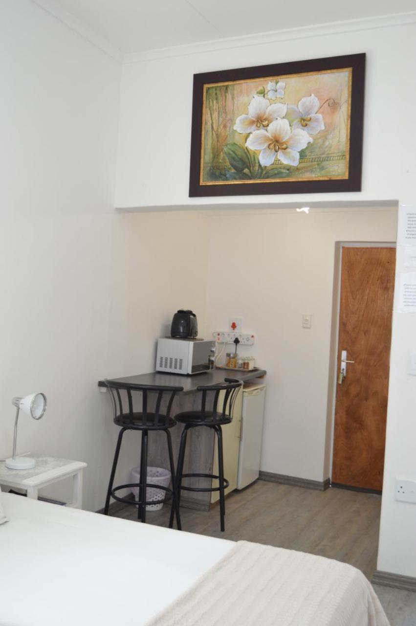 Villelodge Accommodation Lüderitz Exteriér fotografie
